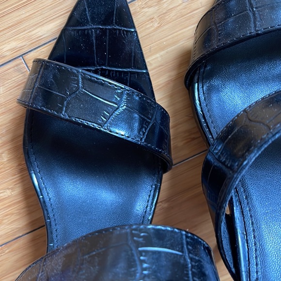 Black heeled pointy toe sandals - Picture 3 of 4